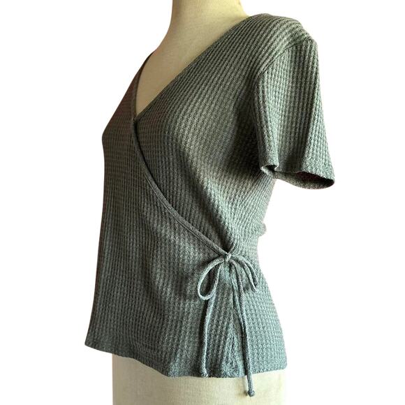 Womens Top Size Small Gray Waffle Texture Spa Feel Casual Elegance - Picture 5 of 6